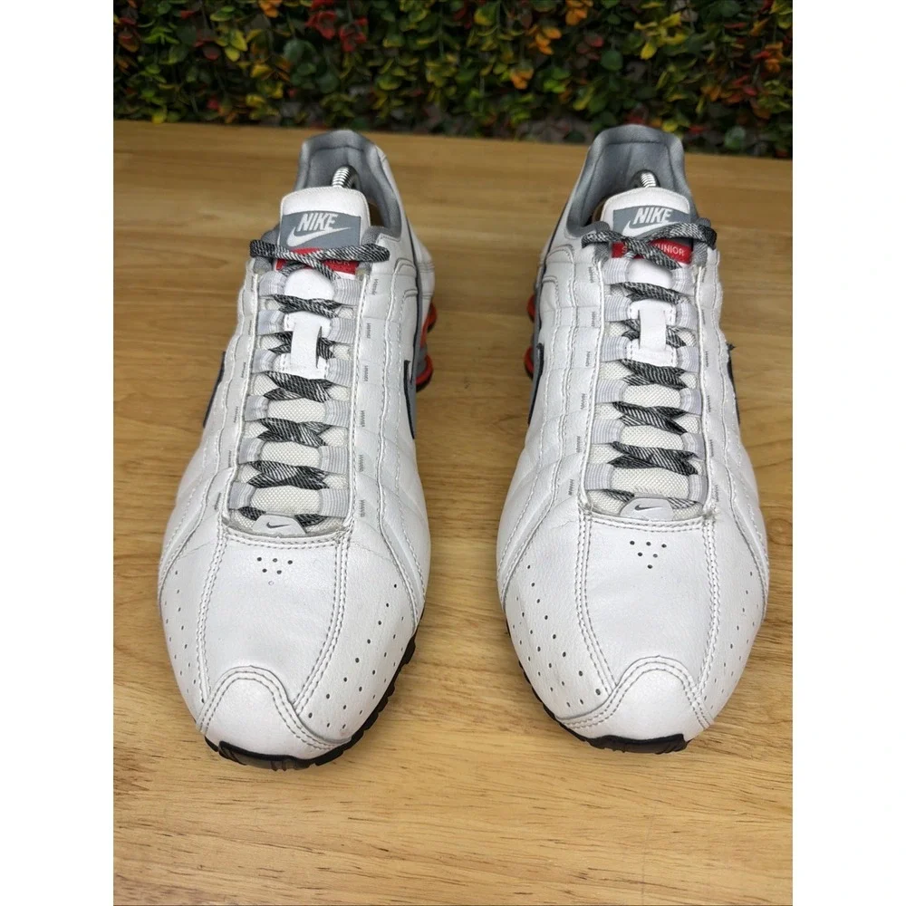 Nike Shox‎ Junior Running Shoes Sneakers White Gray Red 454340-107 Mens 9 2014